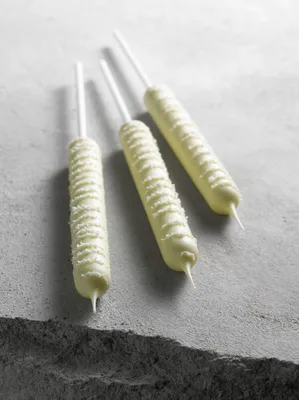 まめ　クール便発送　Puratos CHOCOLANTÉ ダーク 20キロ Chocolanté Dark Chocolate Shavings - Puratos